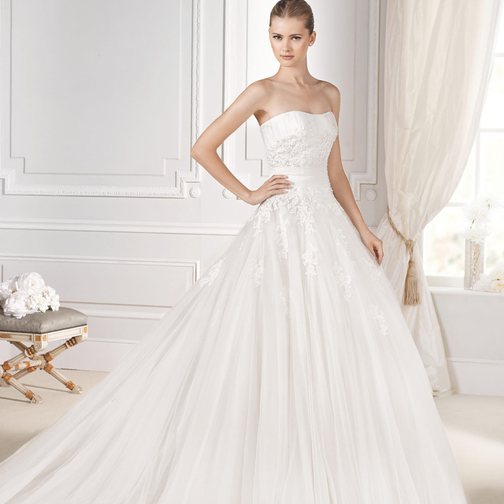 La Sposa by Pronovias Wedding Dress Milenium